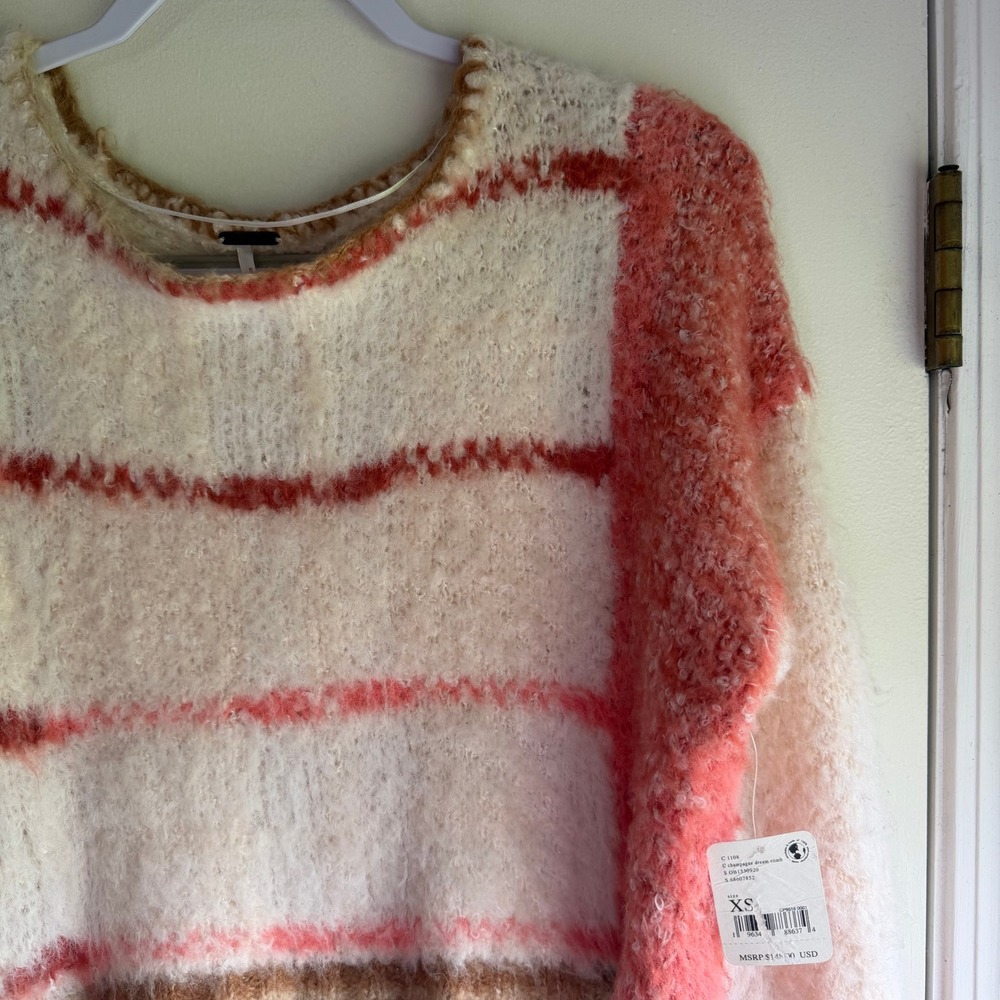 Free People Champagne Dream Comb Fuzzy Striped Cropped Sweater XS OB1530920 - Picture 2 of 8